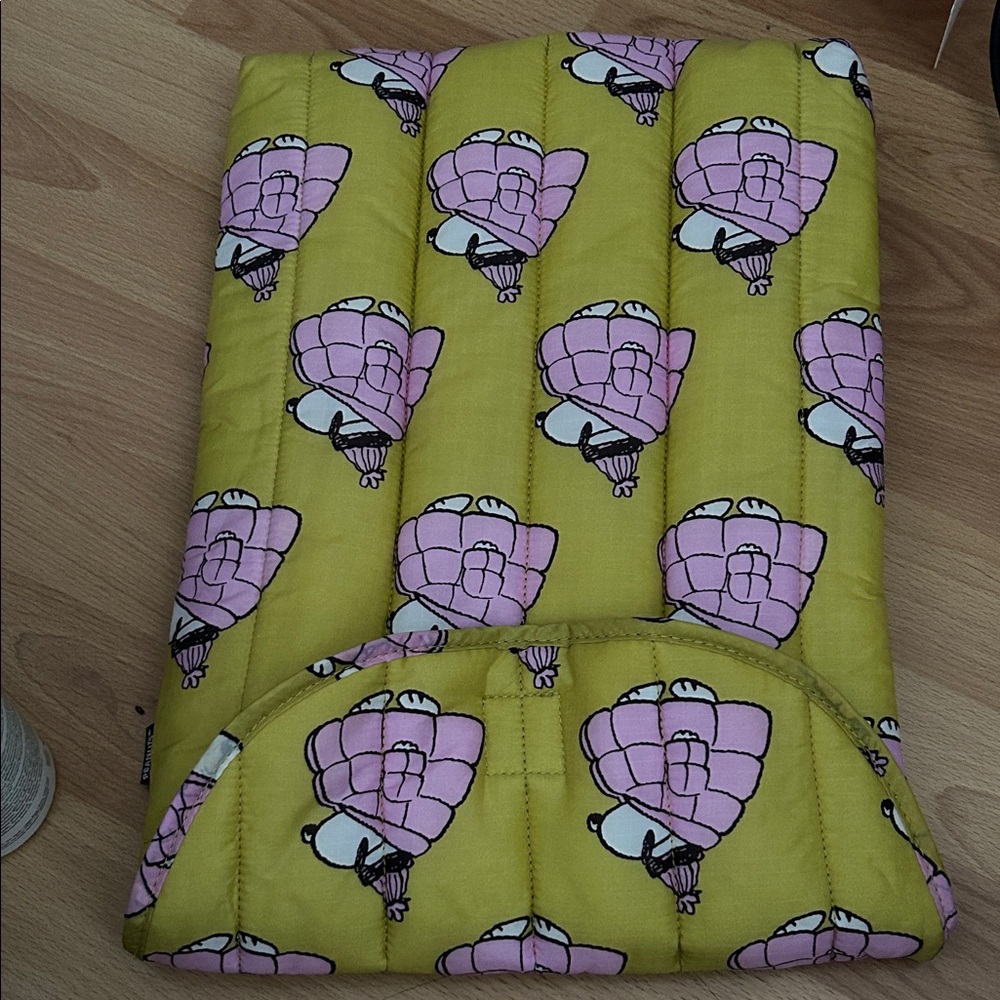Baggu snoopy laptop case